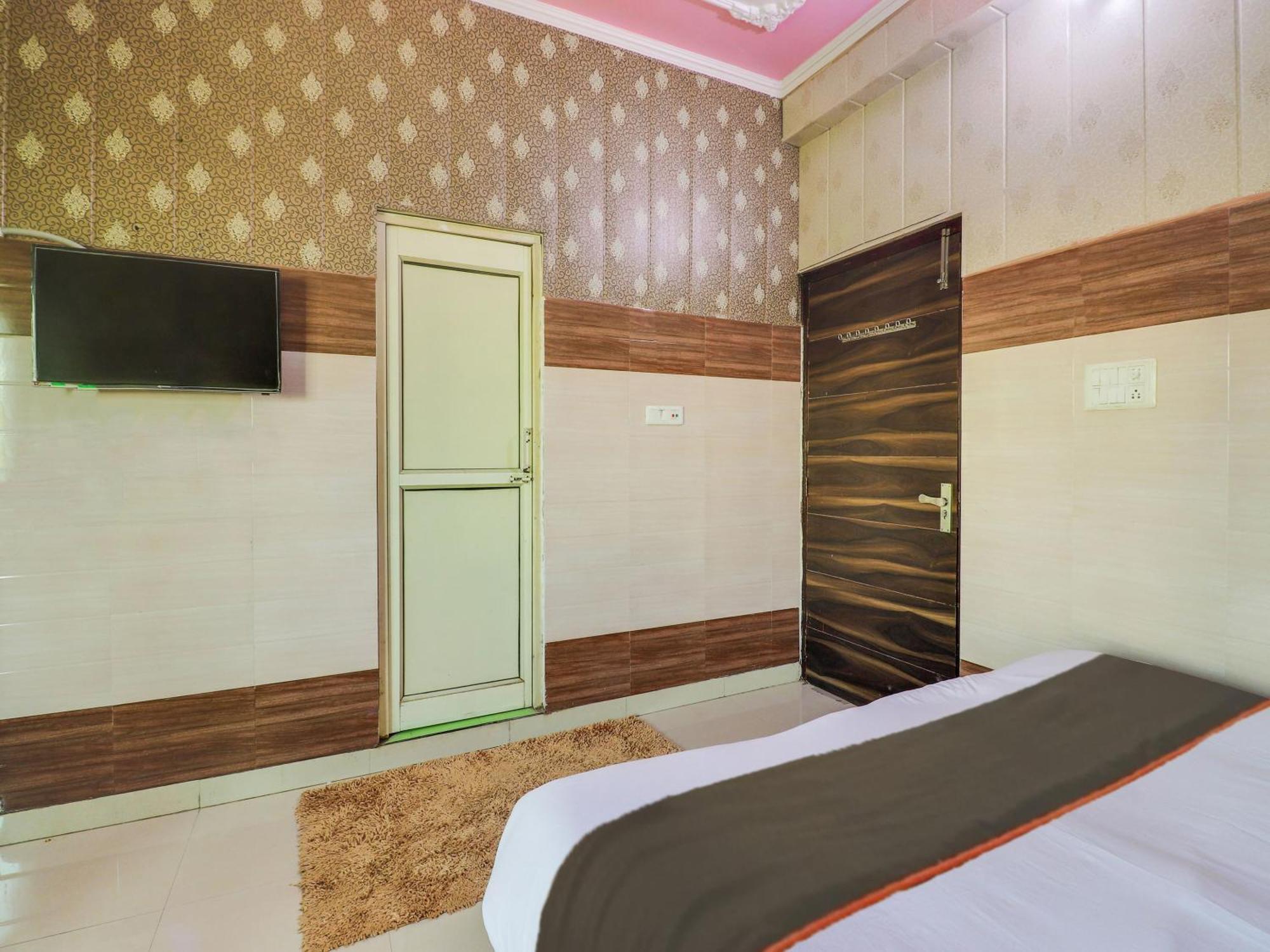 Collection O Paradise And Restaurant Hotel Kashipur Екстериор снимка