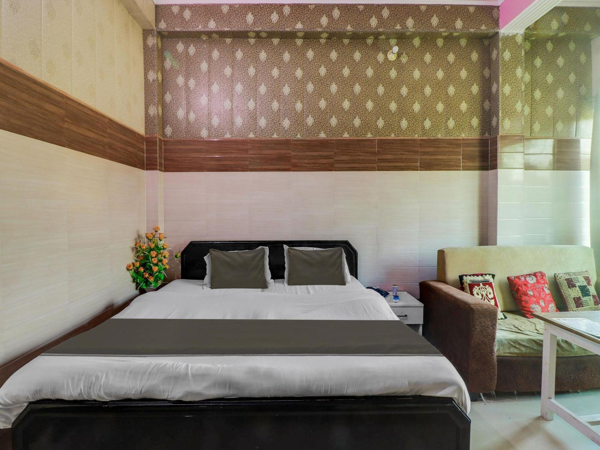 Collection O Paradise And Restaurant Hotel Kashipur Екстериор снимка